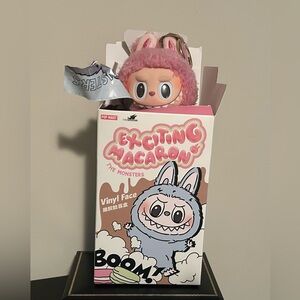 POPMART LABUBU Exciting Macaron - Lychee Berry